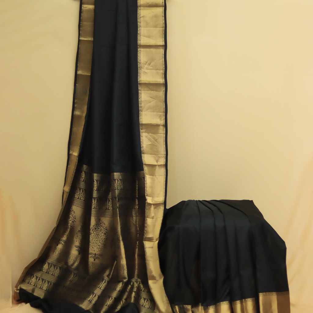 Black Kanjivaram Saree: Redefining Tradition with Bold Elegance and Modern Grace