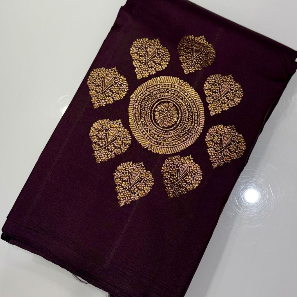 Kanjivaram Saree Buying Guide: How to Choose the Right Silk for Weddings and Celebrations