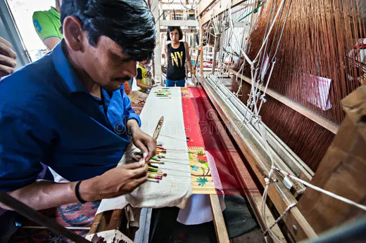A Day in the Life of a Paithani Weaver