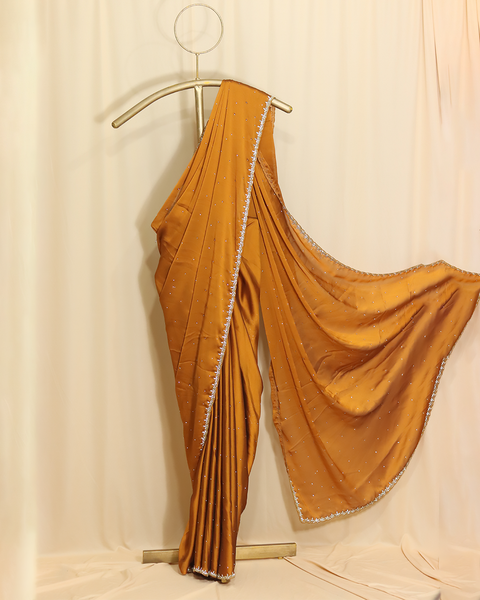 Golden Glow Designer Saree – A Statement of Luxe Elegance