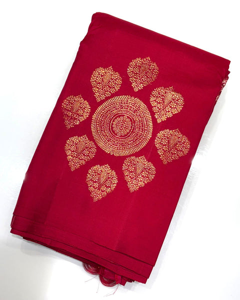 Red Borderless Kanjeevaram Pure Silk Saree with Embroidered Blouse