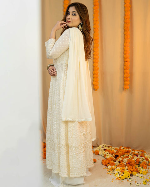 Off White Lucknowi Georgette Suit