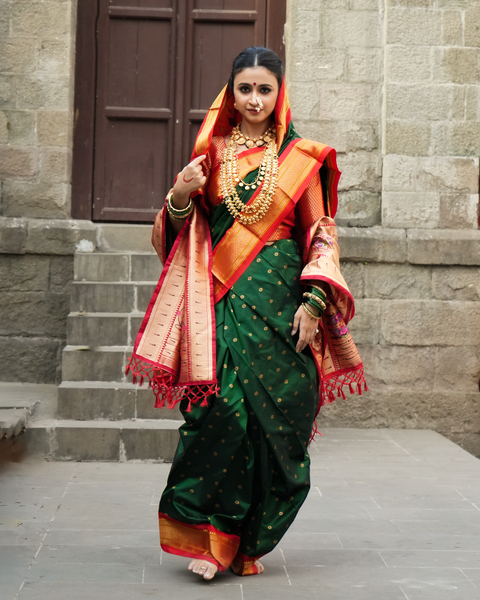 Regal Green and Red 9-Yard Saree